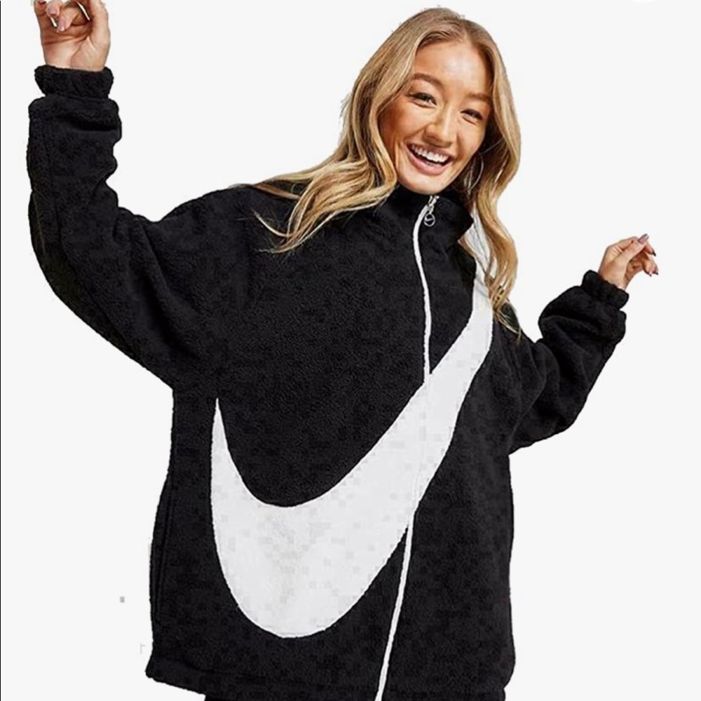 COPY - Nike Sherpa Jacket-Size Small